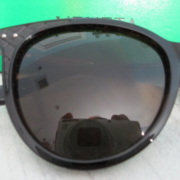 Bottega Veneta sunglasses main image 5